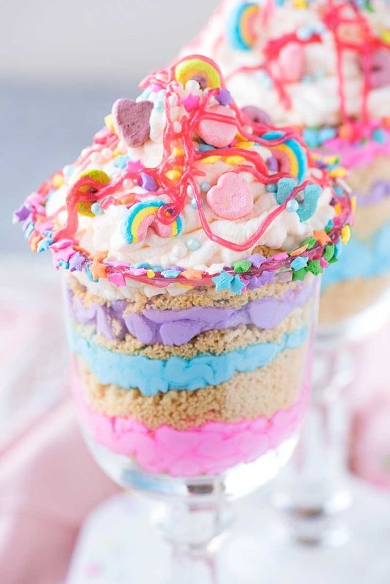 Unicorn desserts for a unicorn party: Cotton Candy Unicorn Party Parfaits