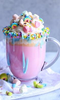 Unicorn desserts for a unicorn party: Unicorn Hot Chocolate