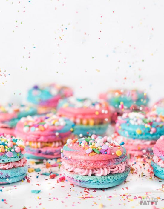 Unicorn desserts for a unicorn party: Unicorn Macarons