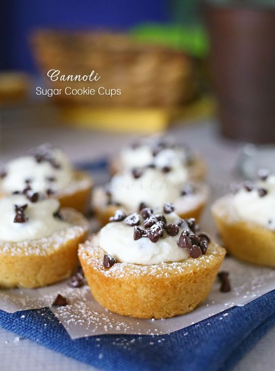 Thanksgiving Desserts: Cannoli Sugar Cookie Cups