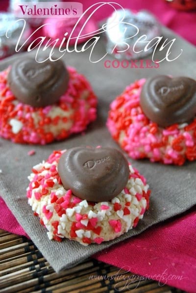 Easy Valentines Day Cookies: Vanilla Bean Valentines Day Cookies
