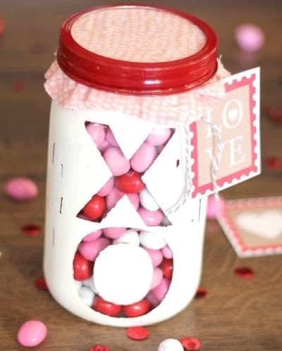 s Day gift for your loved ones this yr thirty DIY Valentines Day Mason Jar Gifts Anyone’ll Love