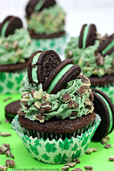 St. Patrick’s Day Oreo Cupcakes
