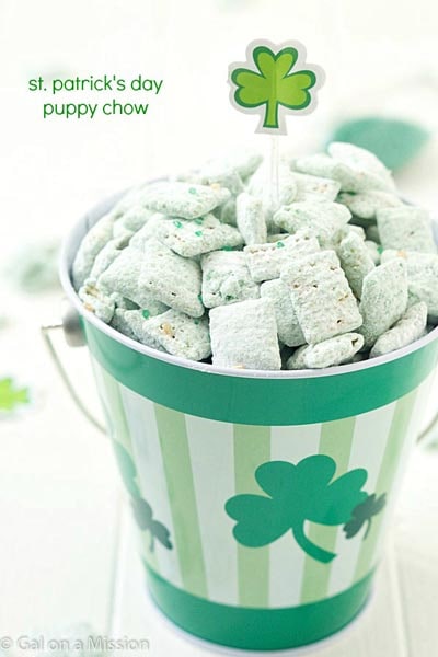 St. Patrick’s Day Puppy Chow