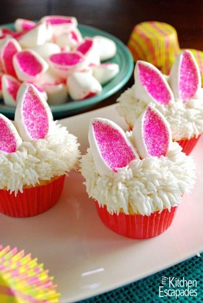 Easter Cupcake Ideas: Bunny Ears Cupcake