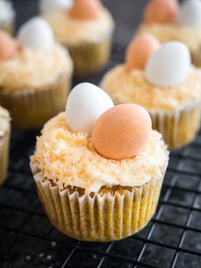 Easter Cupcake Ideas: Carrot Cake Cupcakes