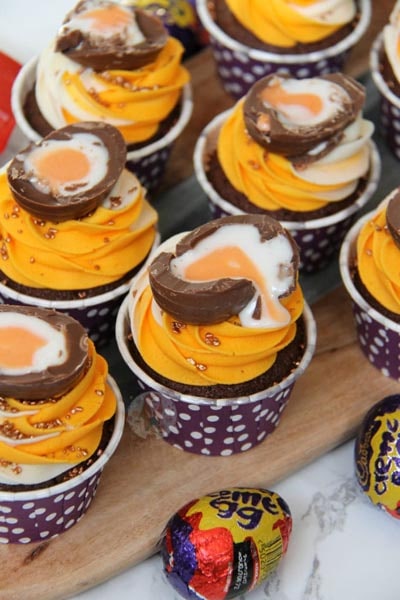 Easter Cupcake Ideas: Creme Egg Cupcakes