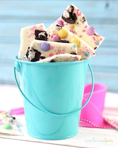 Add some color too fun to Easter this yr yesteryear making some festive too yummy Easter dessert forty Easy Easter Desserts And Treats To Make This Year