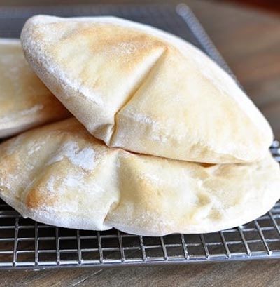 Homemade Baked Bread Recipes: Homemade Pita Bread