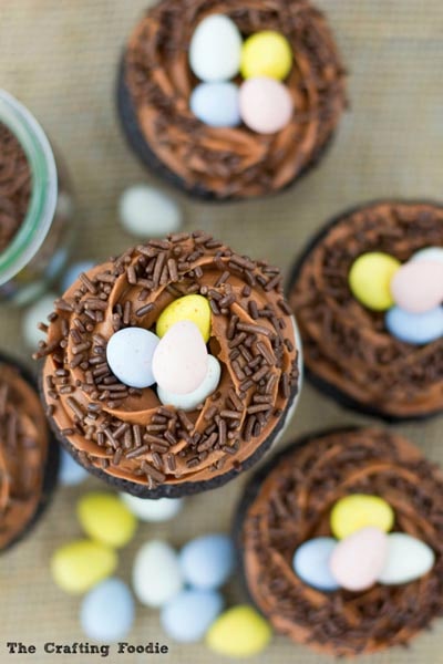 Easter Cupcake Ideas: Robin’s Nest Cupcakes