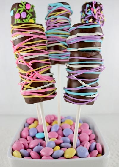 Easter desserts and treats: Springtime Marshmallow Wands