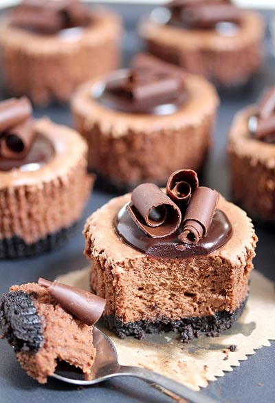 Chocolate Mini Cheesecake with Oreo Crust