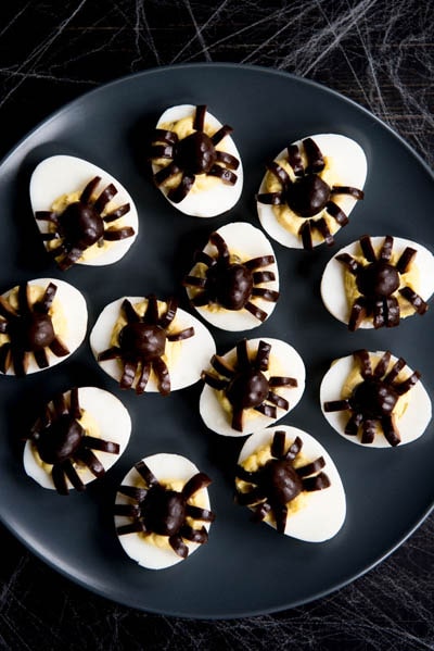 Fun Halloween Snack Ideas and Halloween Treats: Halloween Deviled Eggs