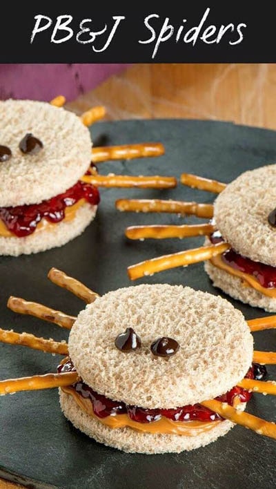 Fun Halloween Snack Ideas and Halloween Treats: Peanut Butter Jelly Spider Sandwiches