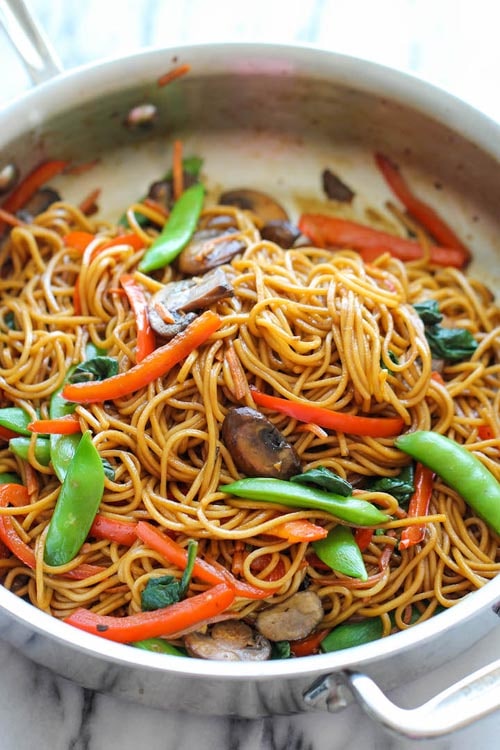 Meatless meal recipes: Easy Lo Mein