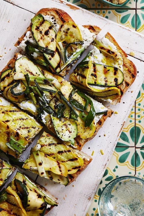 Meatless meal recipes: Grilled Squash Garlic Bread