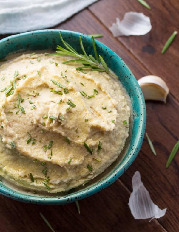 Homemade hummus recipes: White Bean Hummus