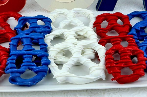 4th Of July Desserts: Patriotic Pretzels